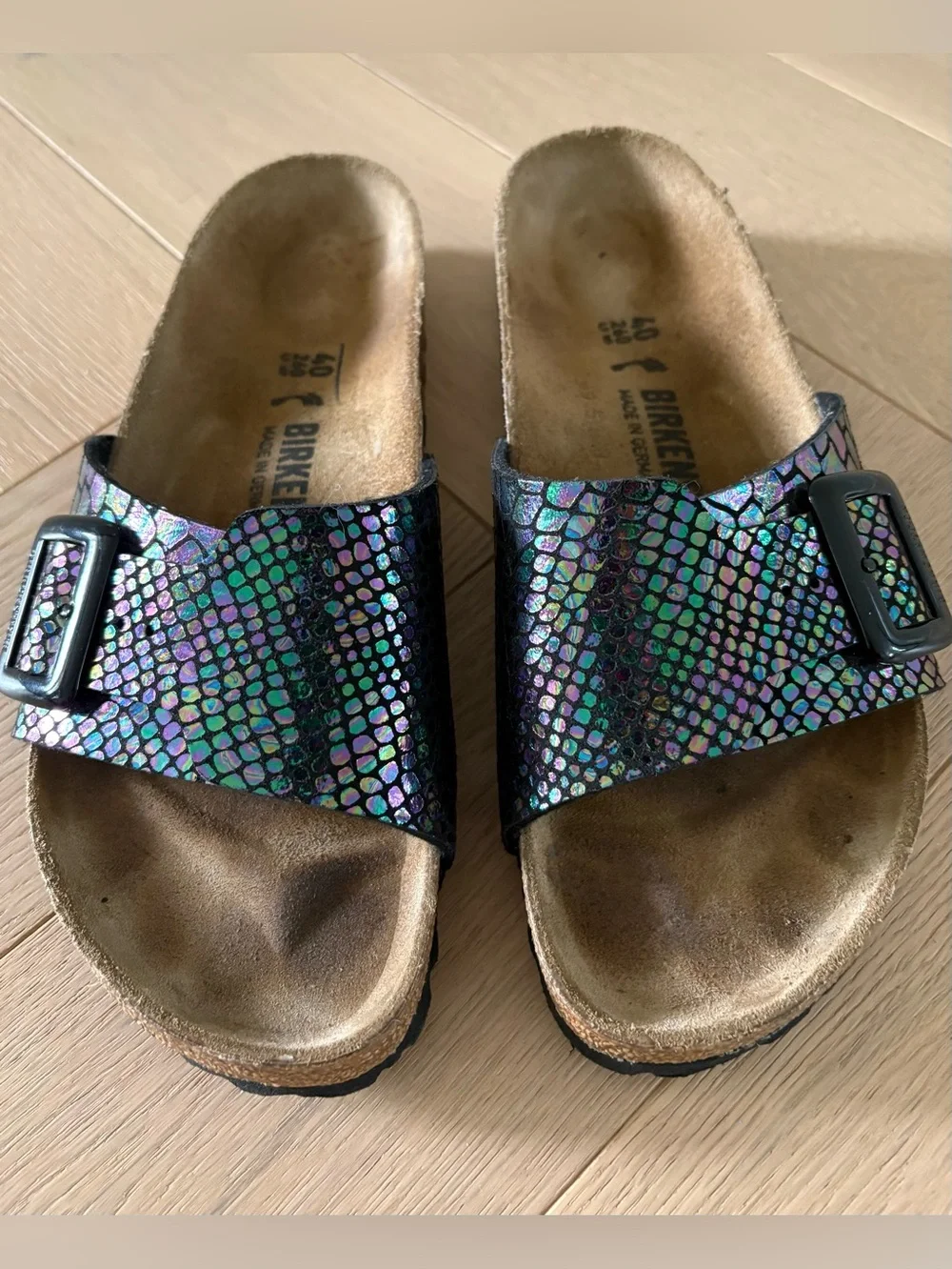 Birkenstock Catalina Luxe Madrid Shiny Skin Big Buckle Slides Sandals EU40 US 9